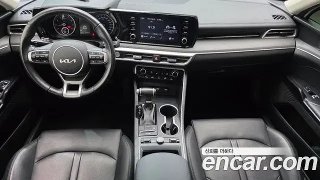 Kia K5 2022 — Photo 8/30