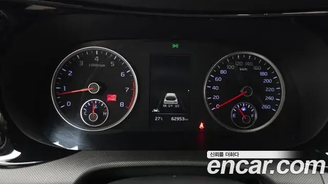 Kia K5 2022 — Photo 10/30