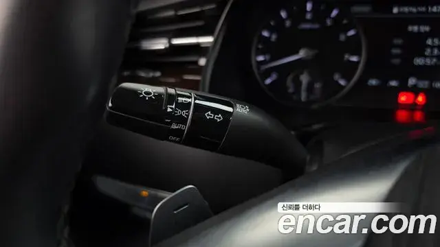 Kia The K9 2018 — Photo 7/34