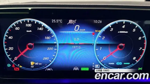 Mercedes-Benz GLE-Class 2023 — ფოტო 18/20