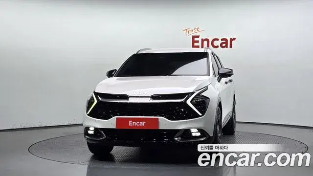 Kia Sportage 2021 — Фото 3/20