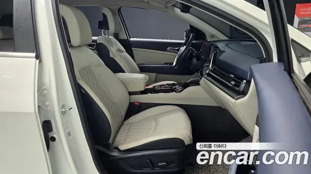 Kia Sportage 2021 — Фото 10/20