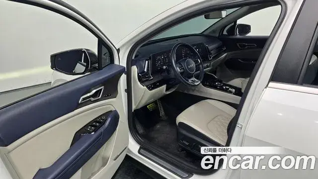 Kia Sportage 2021 — Фото 11/20