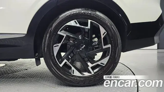 Kia Sportage 2021 — Şəkil 18/30
