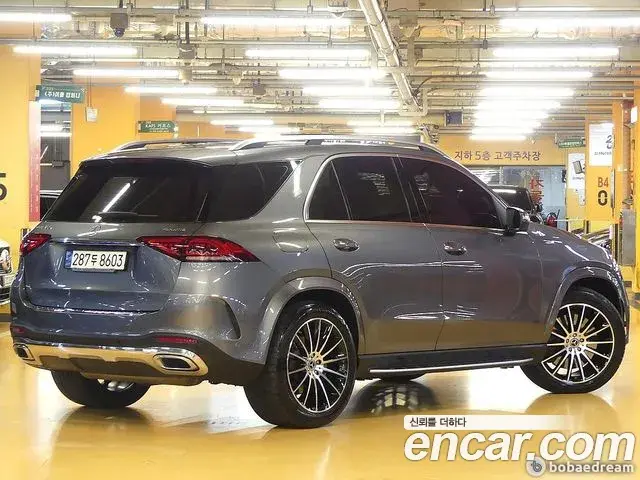 Mercedes-Benz GLE-Class 2022 — Фото 3/20