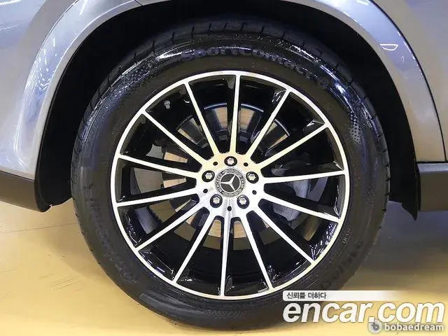 Mercedes-Benz GLE-Class 2022 — Фото 9/20