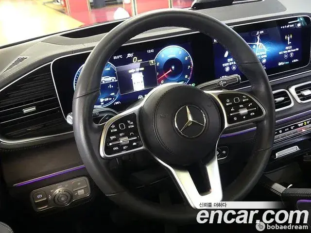 Mercedes-Benz GLE-Class 2022 — Фото 12/20