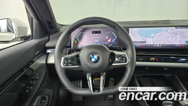 BMW 5 Series 2025 — Фото 13/20