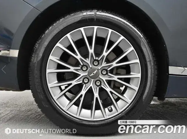Genesis G80 2022 — Photo 13/20