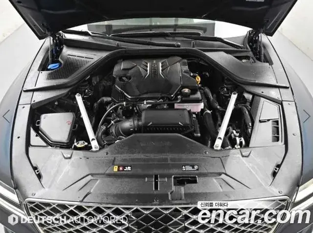 Genesis G80 2022 — Photo 17/20