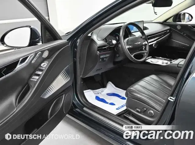 Genesis G80 2022 — Photo 16/20