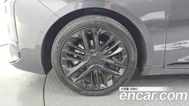 Kia K8 2024 — ფოტო 28/34
