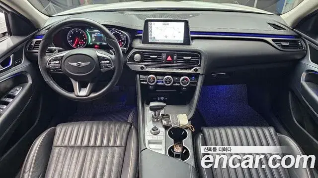 Genesis G70 2019 — ფოტო 11/20