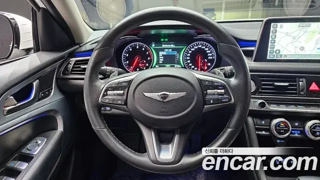 Genesis G70 2019 — ფოტო 16/20