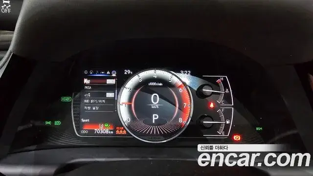 Lexus ES300h 2022 — ფოტო 29/33