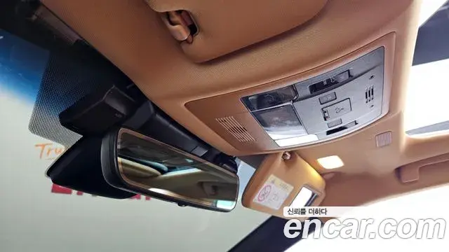 Lexus ES300h 2022 — ფოტო 2/33