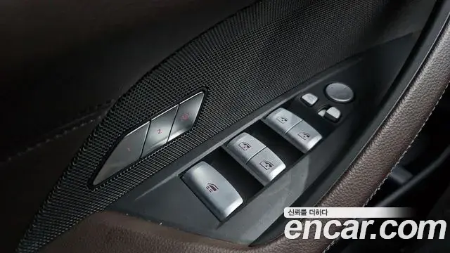 BMW 4 Series 2025 — Şəkil 26/33
