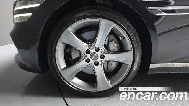 Genesis G80 2023 — ფოტო 14/20