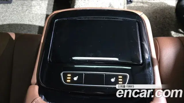 Genesis G80 2023 — ფოტო 15/20