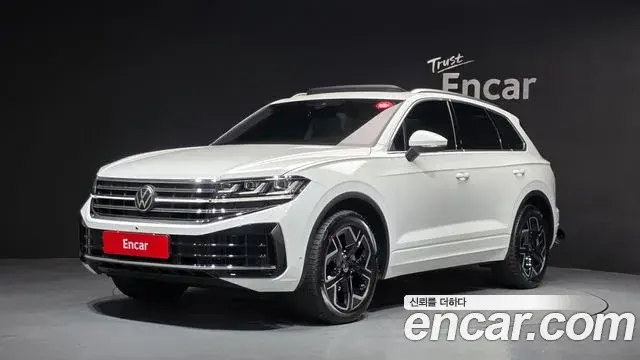 Volkswagen Touareg 2025 — Şəkil 35/36