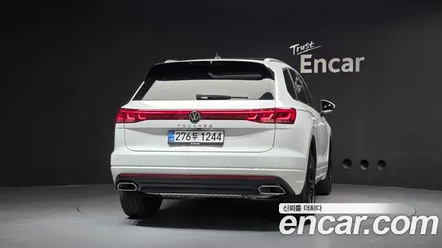 Volkswagen Touareg 2025 — Şəkil 27/36