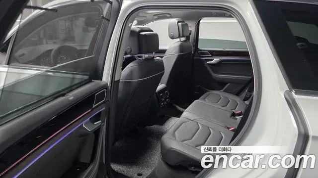 Volkswagen Touareg 2025 — Şəkil 10/36