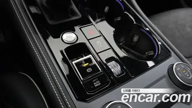 Volkswagen Touareg 2025 — Şəkil 3/36