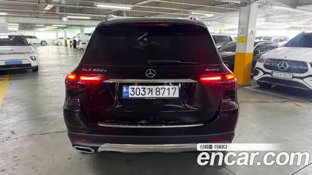 Mercedes-Benz GLE-Class 2026 — ფოტო 18/20