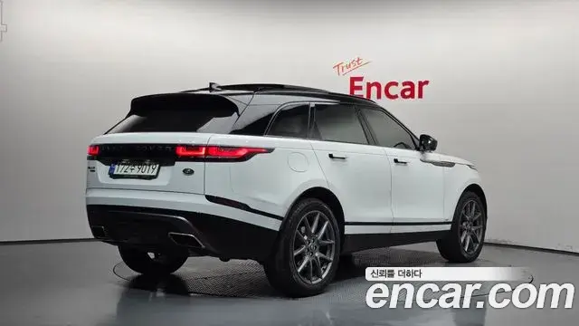 Land Rover Range Rover Velar 2021 — ფოტო 36/36