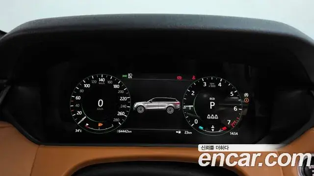 Land Rover Range Rover Velar 2021 — ფოტო 34/36