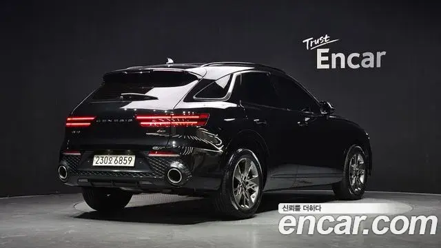 Genesis GV70 2021 — Photo 2/20