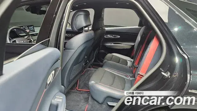 Genesis GV70 2021 — Photo 12/20