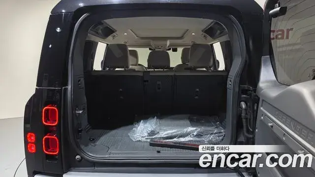 Land Rover Defender 2021 — Фото 20/20