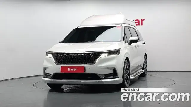 Kia Carnival 2022 — Фото 3/20