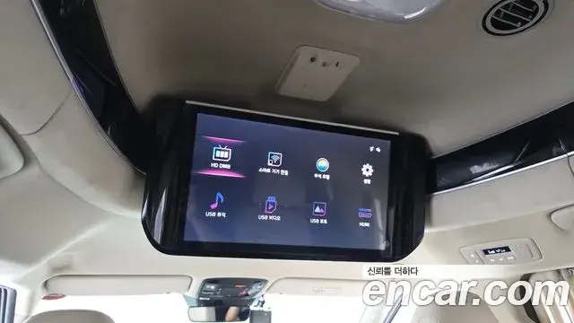 Kia Carnival 2022 — Фото 17/20