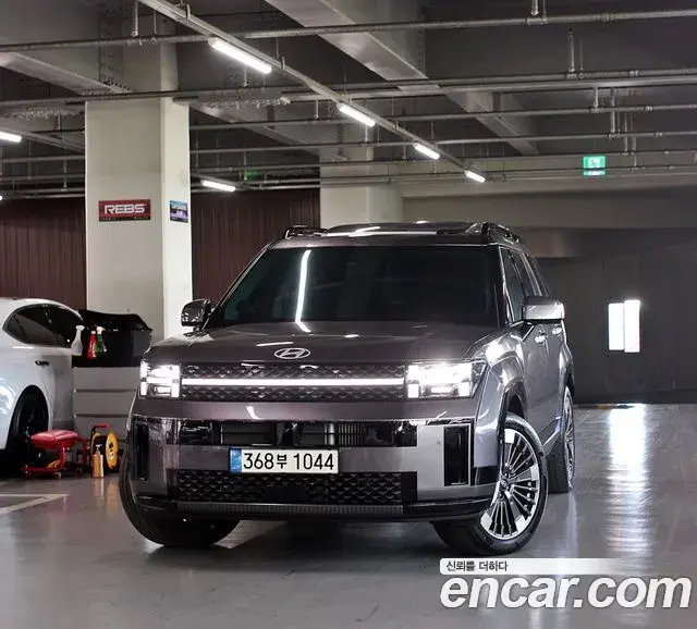 Hyundai Santa Fe 2024 — Photo 4/20