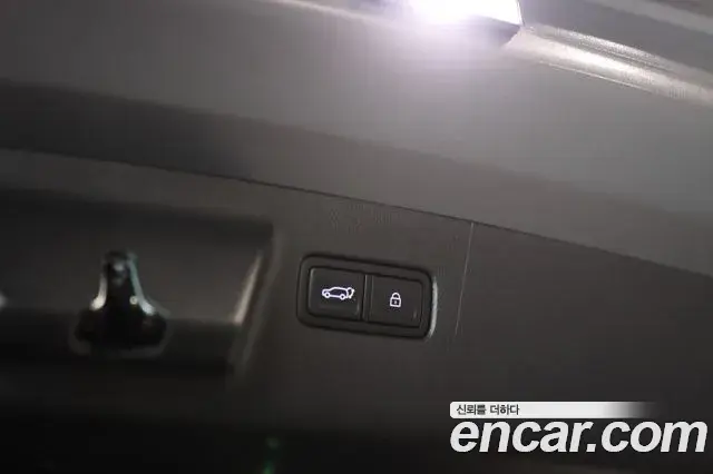 Hyundai Santa Fe 2024 — Photo 12/20