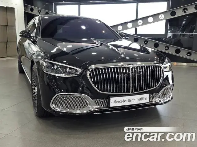 Mercedes-Benz S-Class 2025 — Photo 11/20