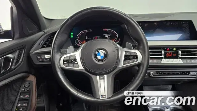BMW 1 Series 2023 — Фото 13/20