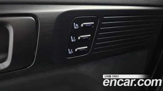 Hyundai Santa Fe 2026 — Photo 20/34