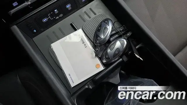 Hyundai Santa Fe 2026 — Photo 18/34