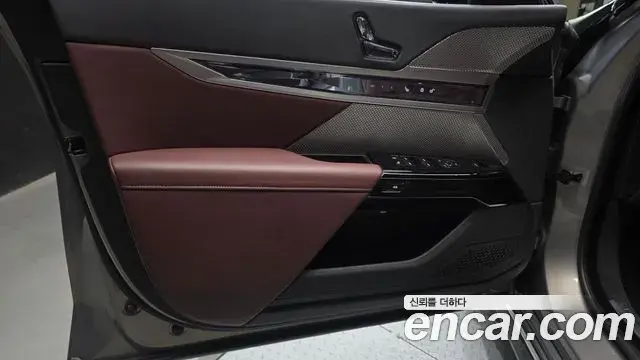 BMW 7 Series 2025 — Şəkil 14/31