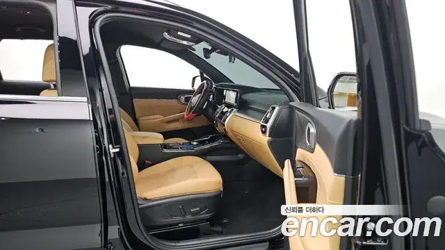 Kia Sorento 2023 — Фото 18/20
