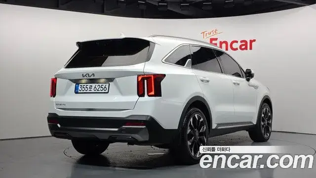 Kia Sorento 2024 — Photo 4/20