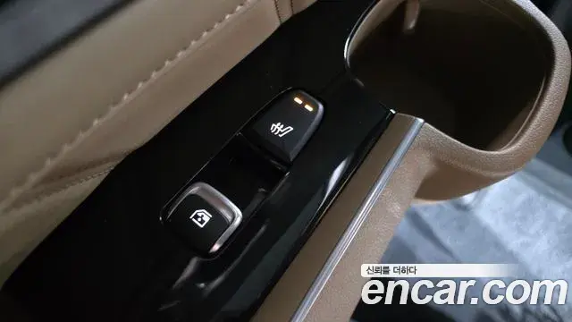 Kia Sorento 2024 — Photo 17/20