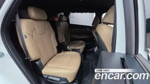 Kia Sorento 2024 — Photo 7/20