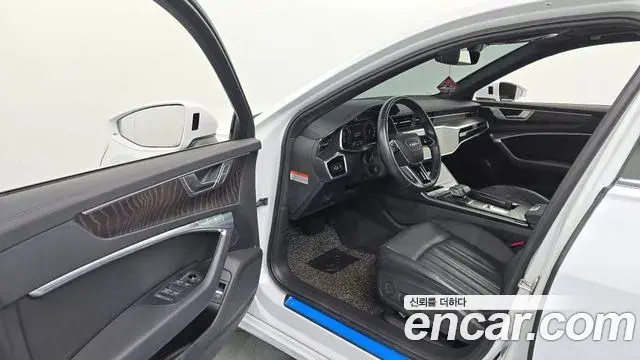 Audi A6 2019 — ფოტო 4/20