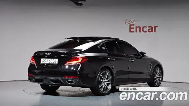 Genesis G70 2018 — Photo 21/34