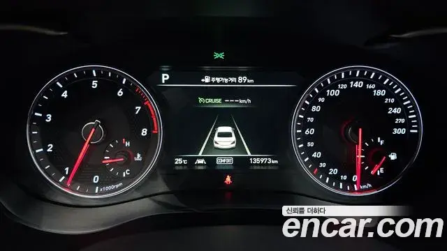 Genesis G70 2018 — Photo 32/34