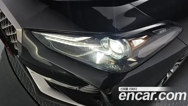 Genesis G70 2018 — Photo 16/34